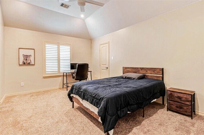 Building Photo - 20307 Cortina Valley Dr