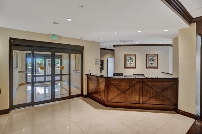Building Photo - 5000 N Ocean Blvd