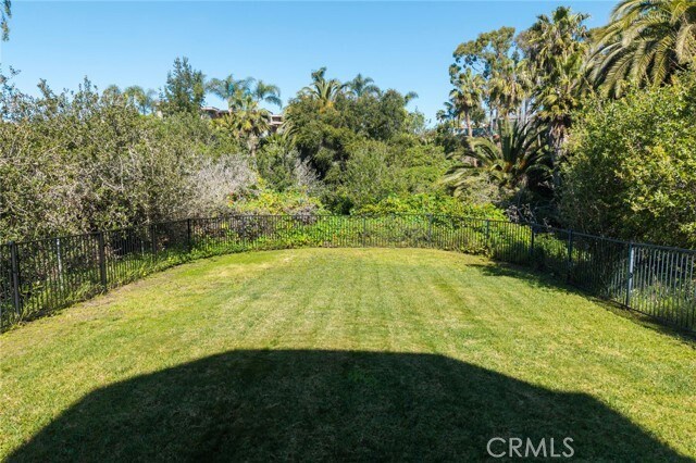 Building Photo - 214 Avenida Montalvo
