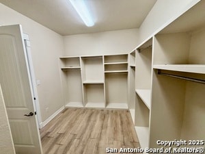 Building Photo - 2607 Seal Pointe