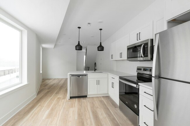 Building Photo - 1255 N 23rd St