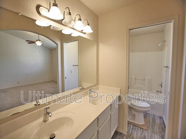 Building Photo - 4645 N 99th Dr