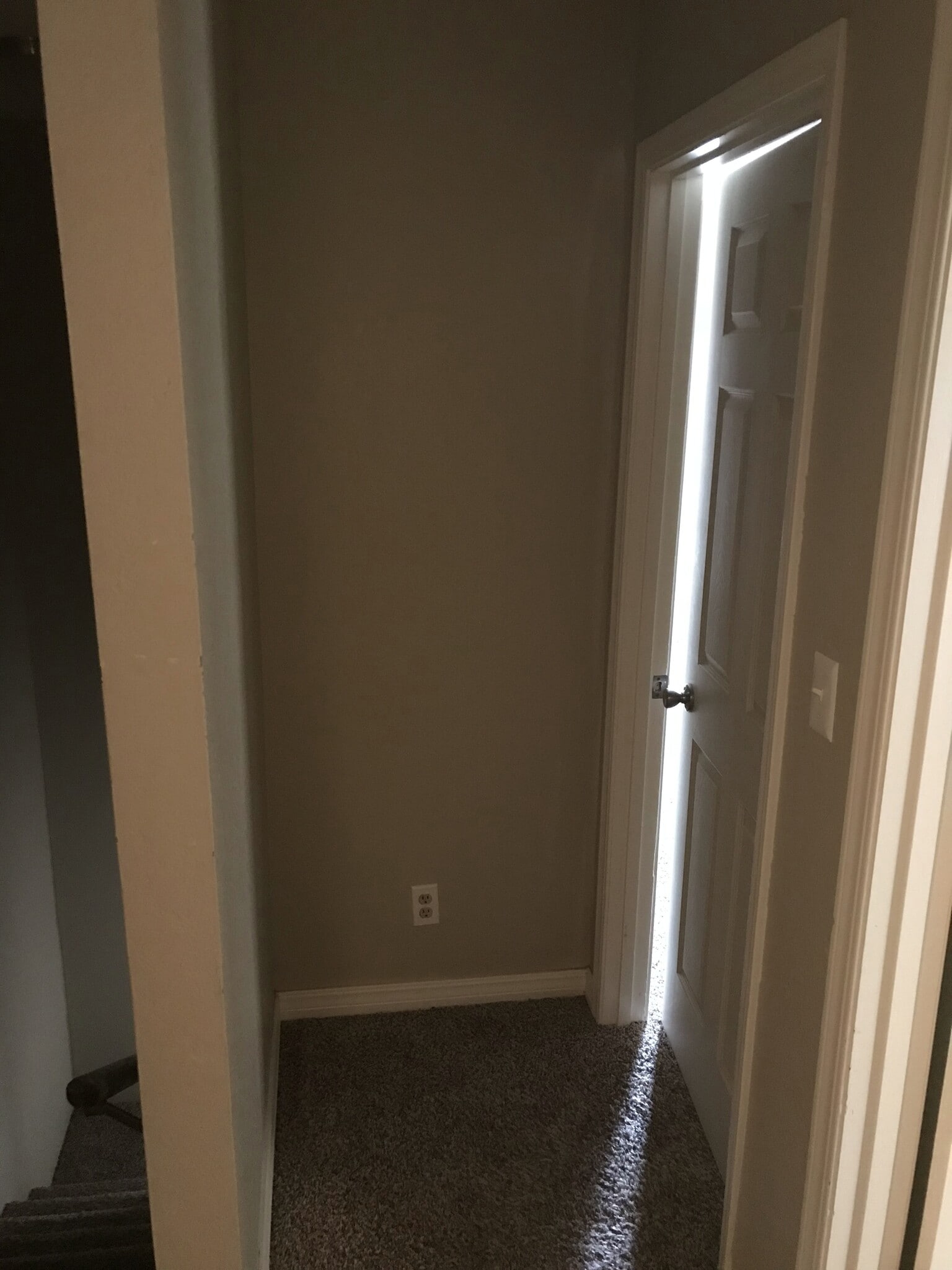 Building Photo - 825 Hardy Springs Cir