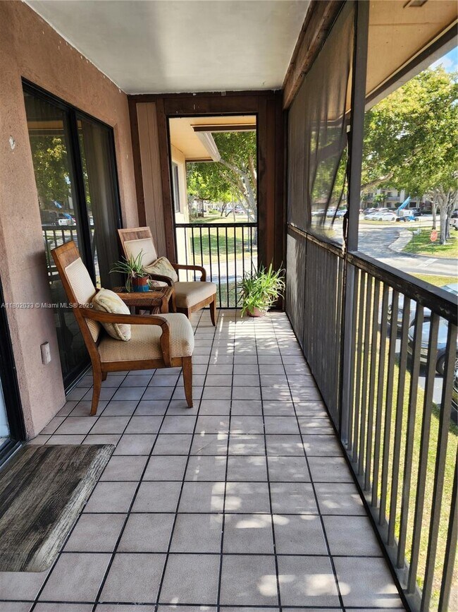 Building Photo - 10747 W Clairmont Cir