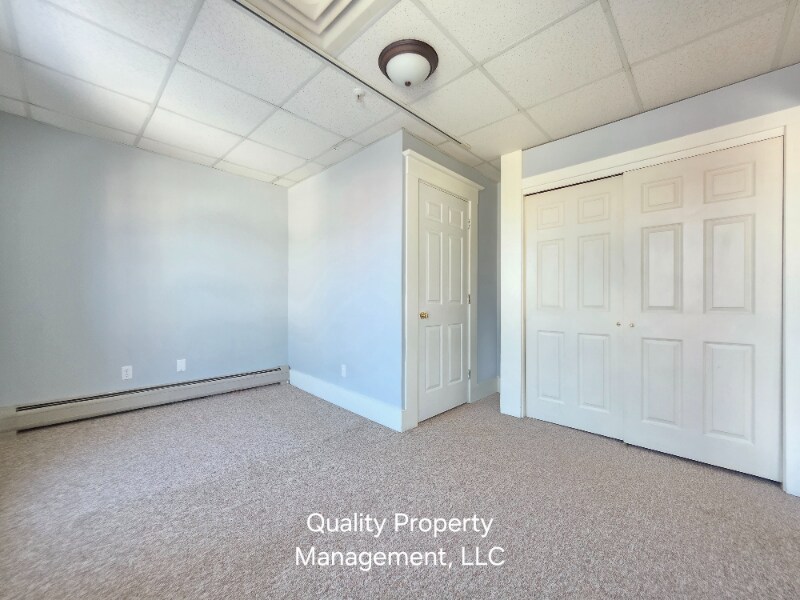 Building Photo - 128 Hammond St