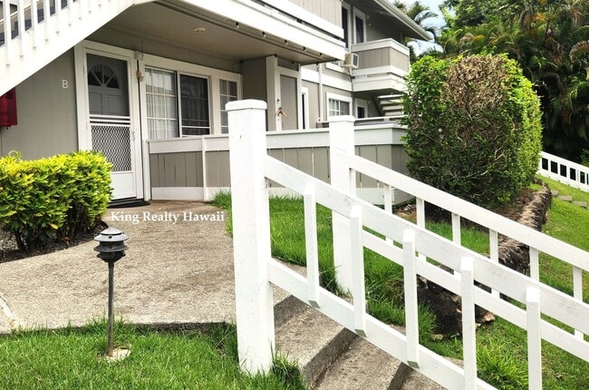Building Photo - ** VERY CLEAN & UPGRADED 2 br / 2 bath / 2...