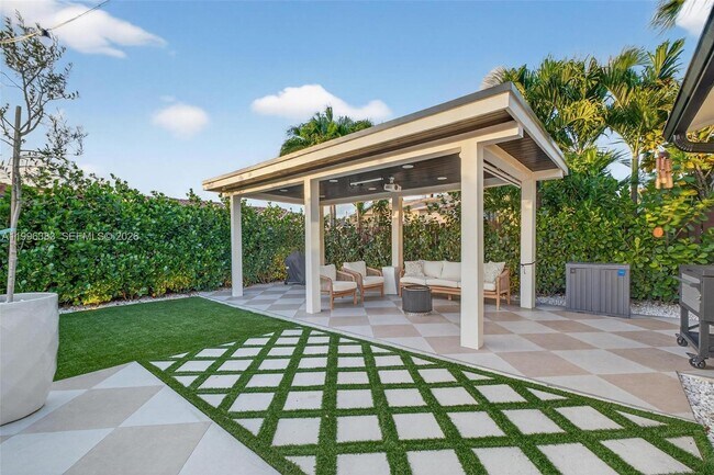 Building Photo - 13441 SW 74th St