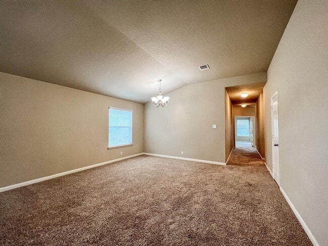 Building Photo - 923 Avery Pkwy