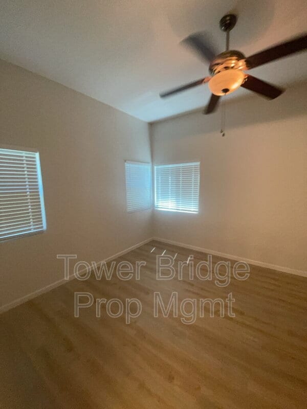 Building Photo - 1515 Knight Ct