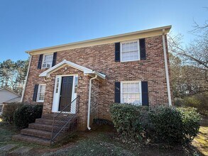 Building Photo - 100/102 Citation Ct