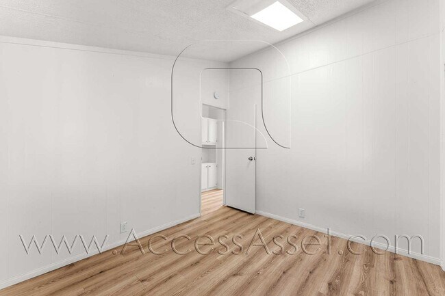 Building Photo - Spacious 2 Bedroom Home in a Desirable 55+ Hemet Community