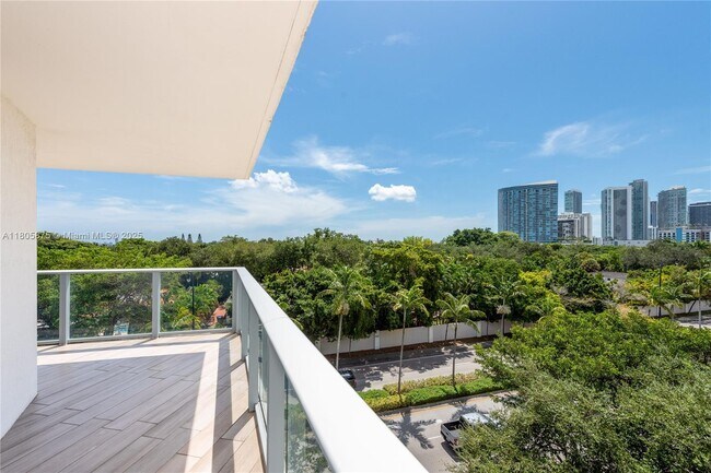 Building Photo - 4250 Biscayne Blvd
