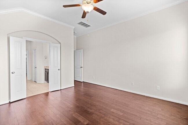 Building Photo - 15619 Windsor Bluff Dr