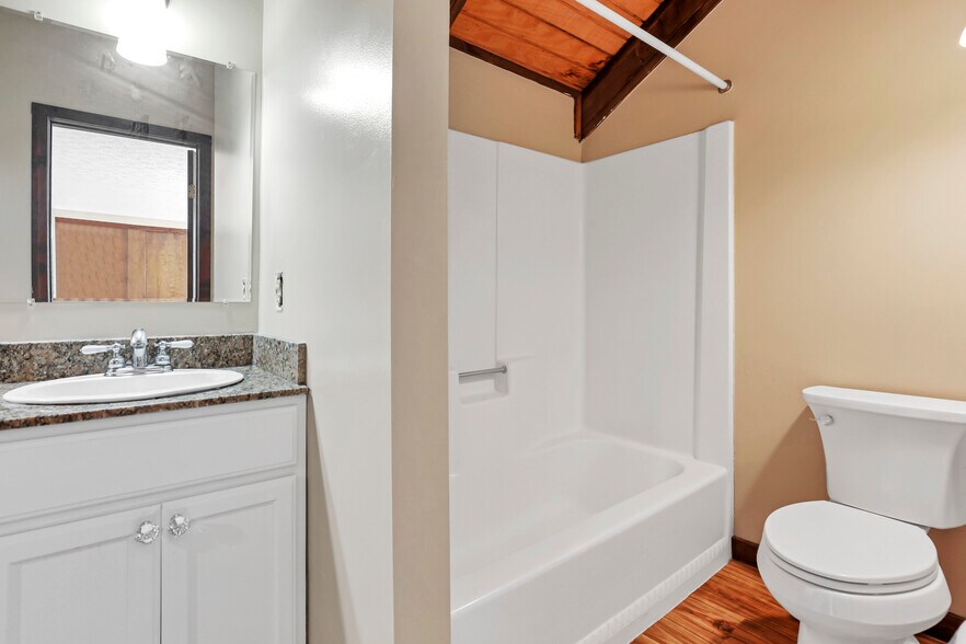 Building Photo - 2991 Cranston Dr