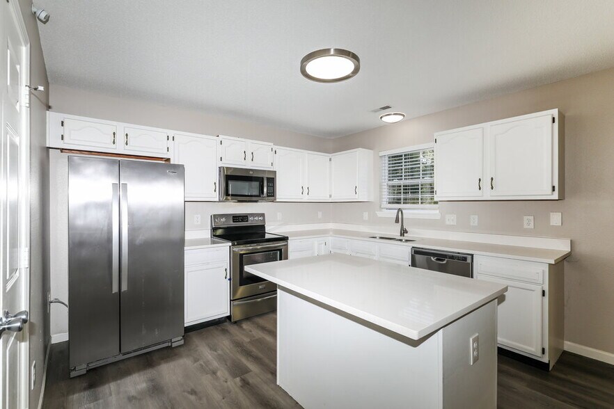 Building Photo - 4204 Dunedin Ct