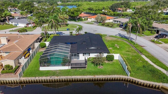Building Photo - 1900 Sandpiper Dr