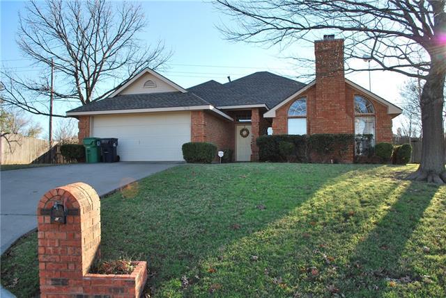 Primary Photo - 2633 Bauer Dr
