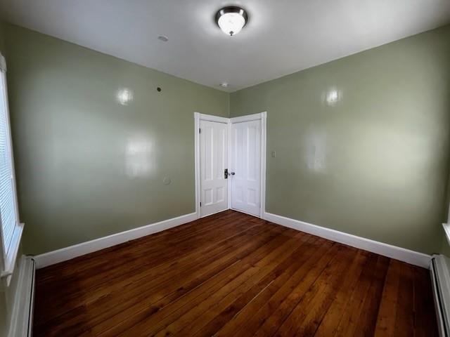 Building Photo - 362 Lonsdale Ave
