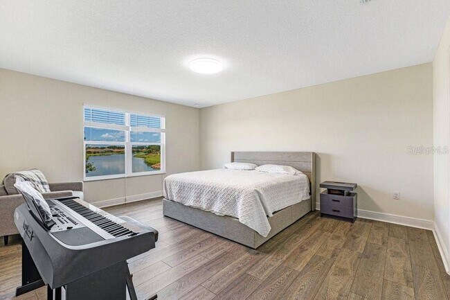 Building Photo - 3802 Carrick Bend Dr