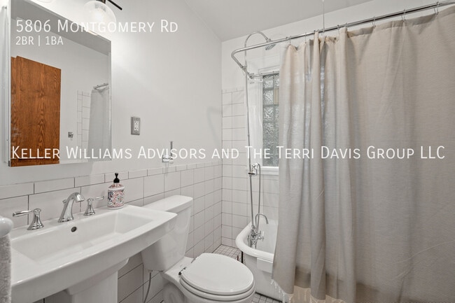 Building Photo - 5806 Montgomery Rd