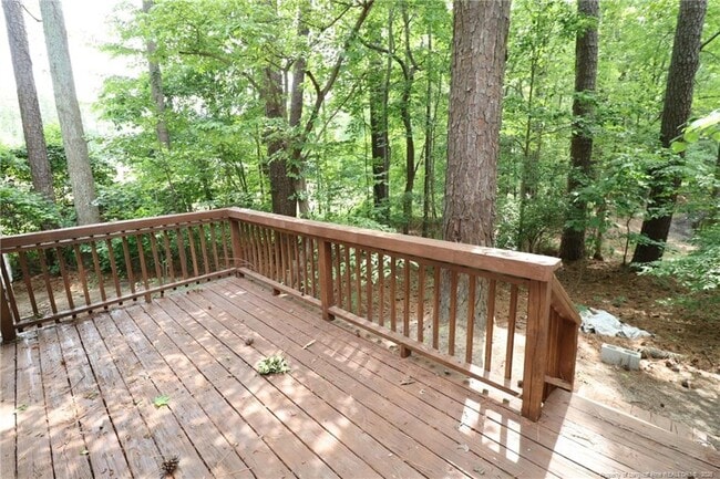 Building Photo - 5215 Deer Haven Dr