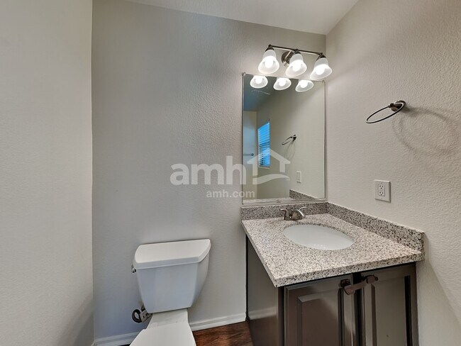 Building Photo - 17182 N 184th Drive