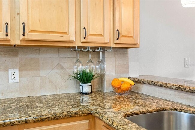 Building Photo - 363 Pinellas Bayway S