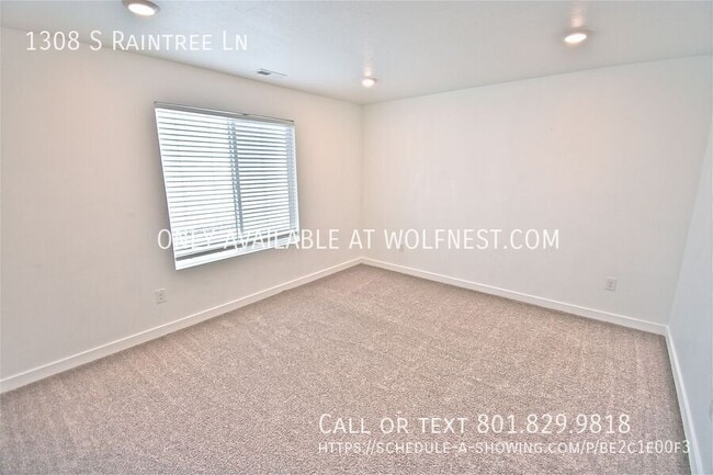 Building Photo - 1308 S Raintree Ln