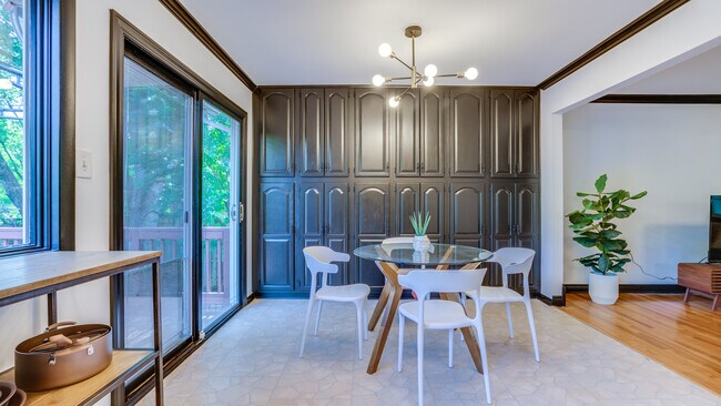 Kitchen - 15012 Olddale Rd