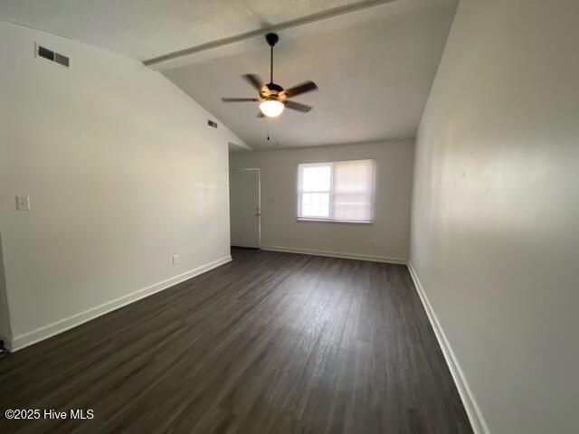 Building Photo - 2305 Knollwood Ln