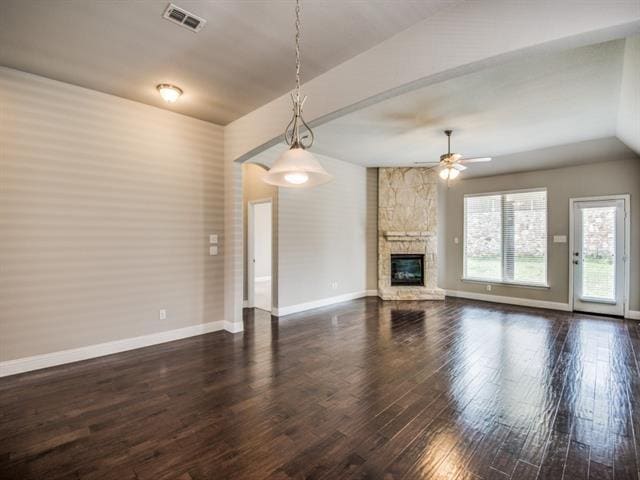 Building Photo - 812 Llano Falls Dr
