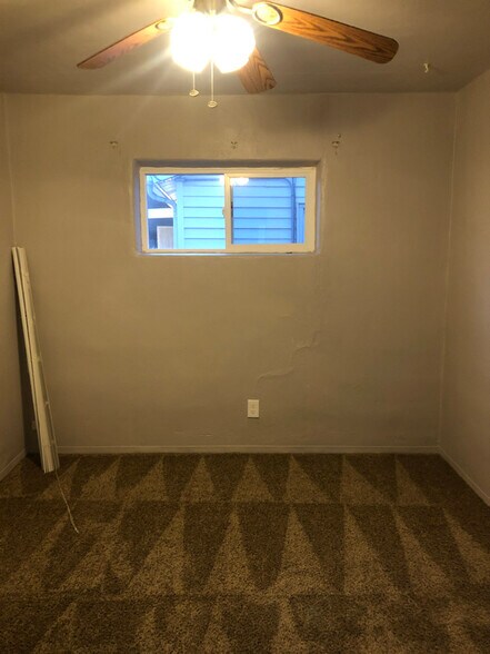 Building Photo - 204 St Francis Rd NW