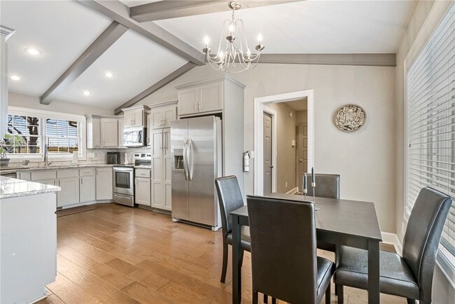 Building Photo - 5307 S Bellview Rd