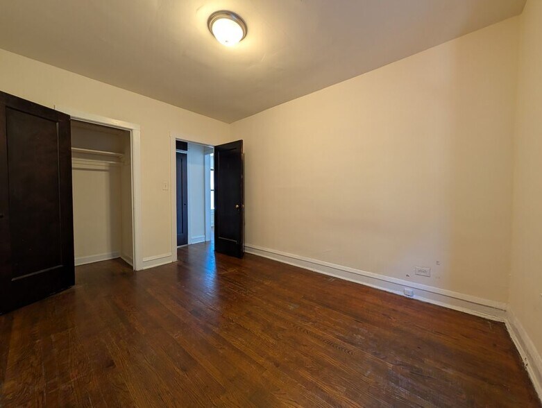 Building Photo - 2700 N Spaulding Ave