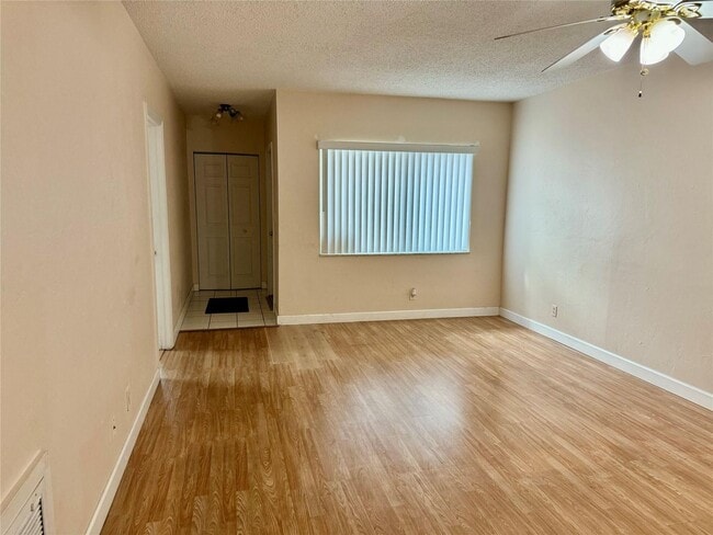 Building Photo - 11461 NW 38th St