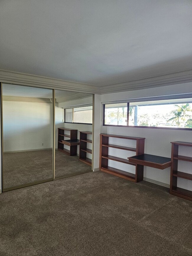 Building Photo - Live at Le Rondelet - Two Bedrooms and Views!