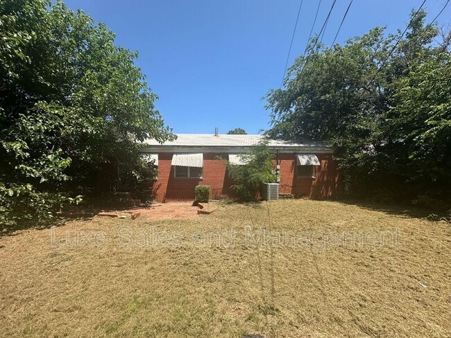 Building Photo - 3134 NW 49th St