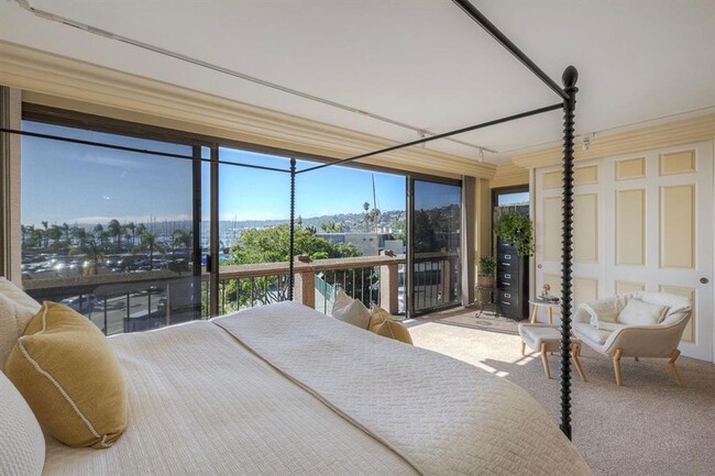 Building Photo - Live at Le Rondelet - Two Bedrooms and Views!