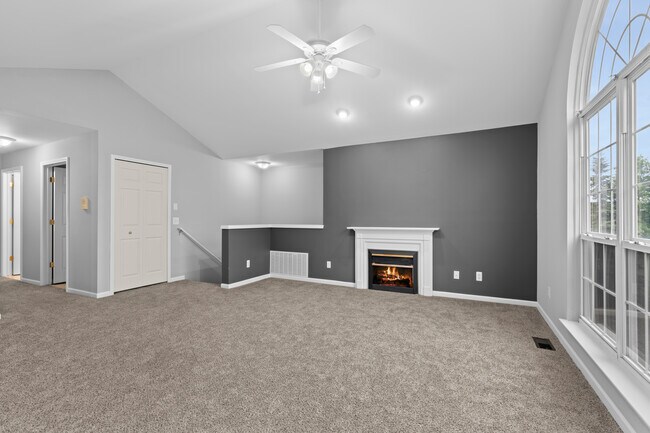 Building Photo - 51663 Hale Ln