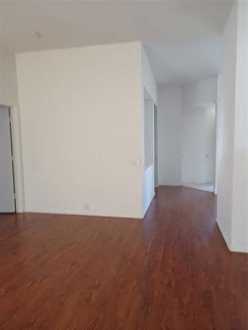 Building Photo - 1121 Marshall Dr