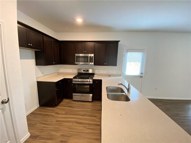 Building Photo - 3608 Lodgepole Dr