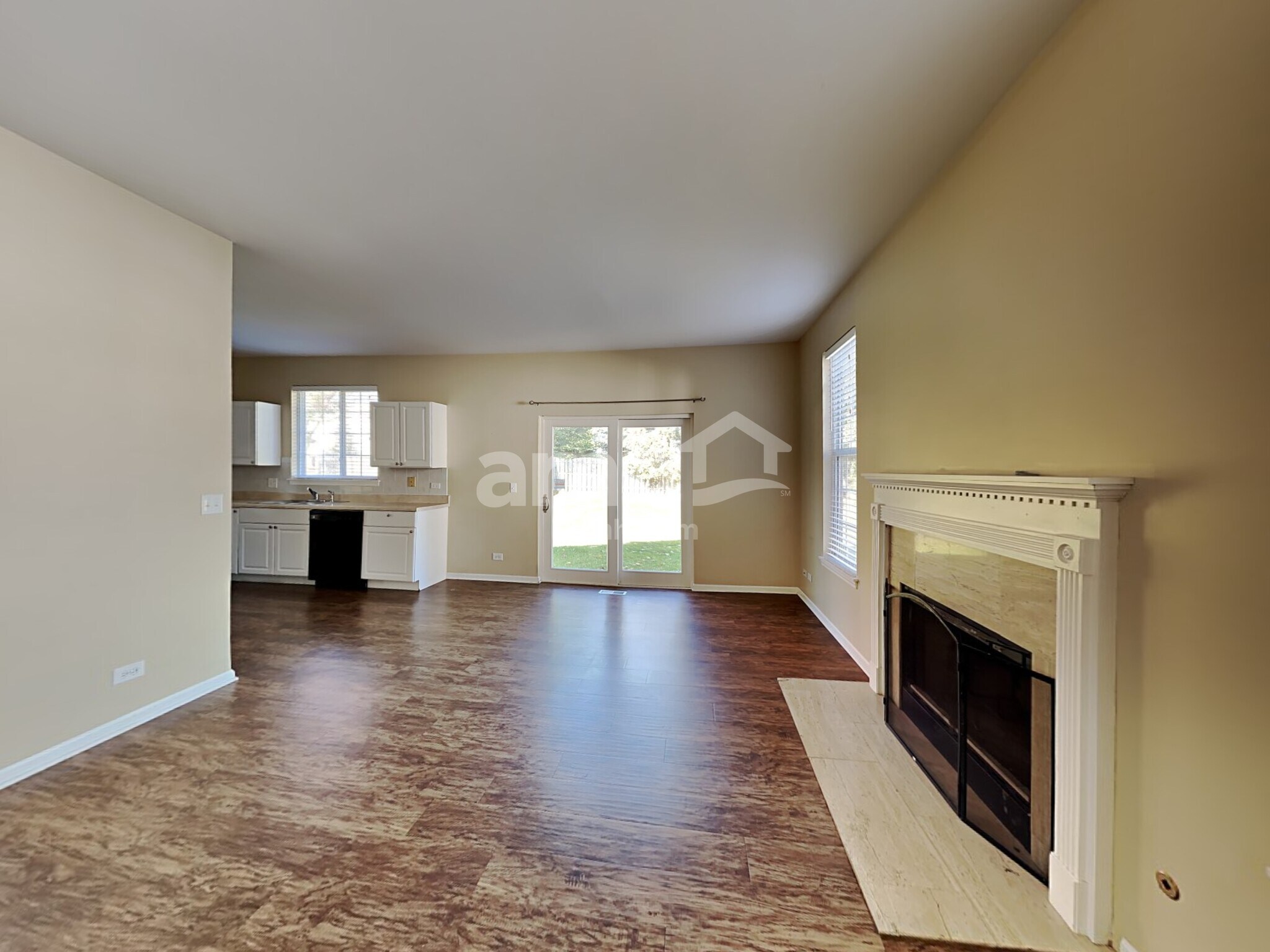 Building Photo - 161 Brookwood Ln W