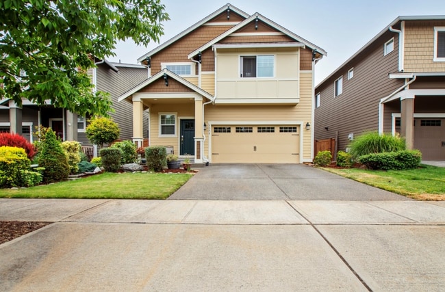 Building Photo - 3358 Nova St NE