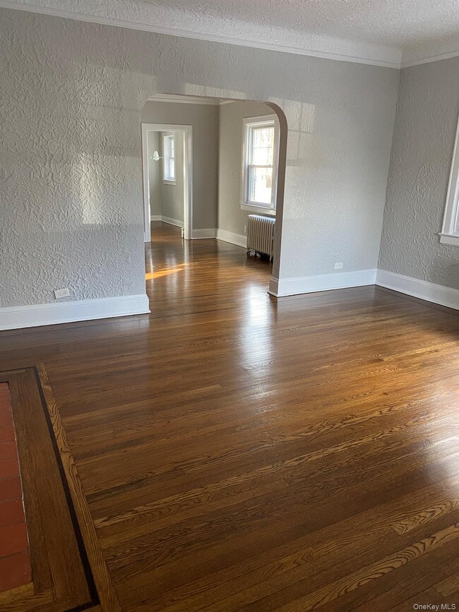 Building Photo - 321 Hayward Ave