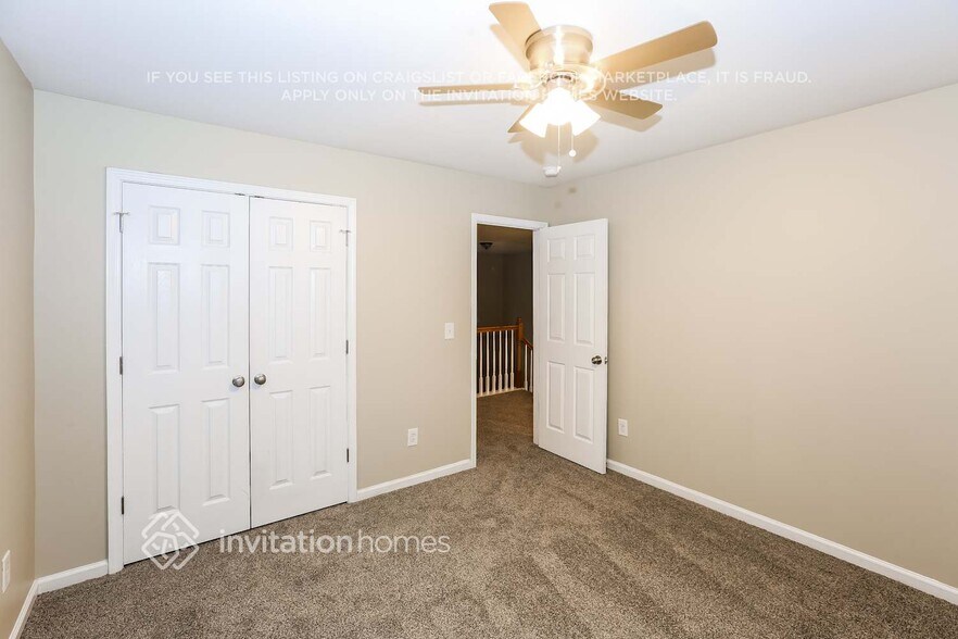 Building Photo - 2136 Mallard Pointe Dr