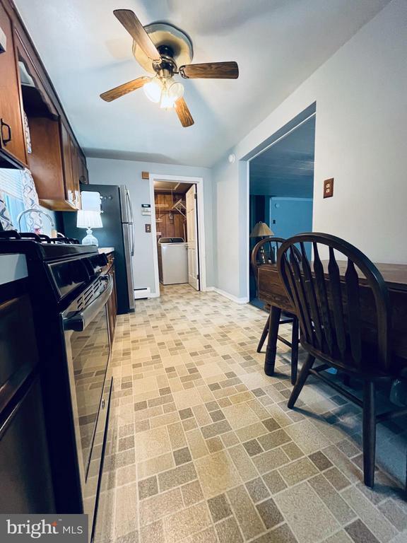 Building Photo - 2510 Whiteford Rd