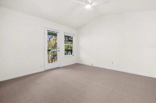 Building Photo - 1604 Cinnamon Path