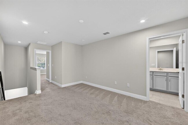 Building Photo - 6050 Grand Sonata Ave