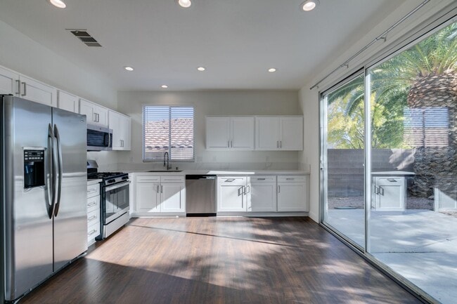 Building Photo - 2-Story Home  3 bedroom 2 bath in Summerlin