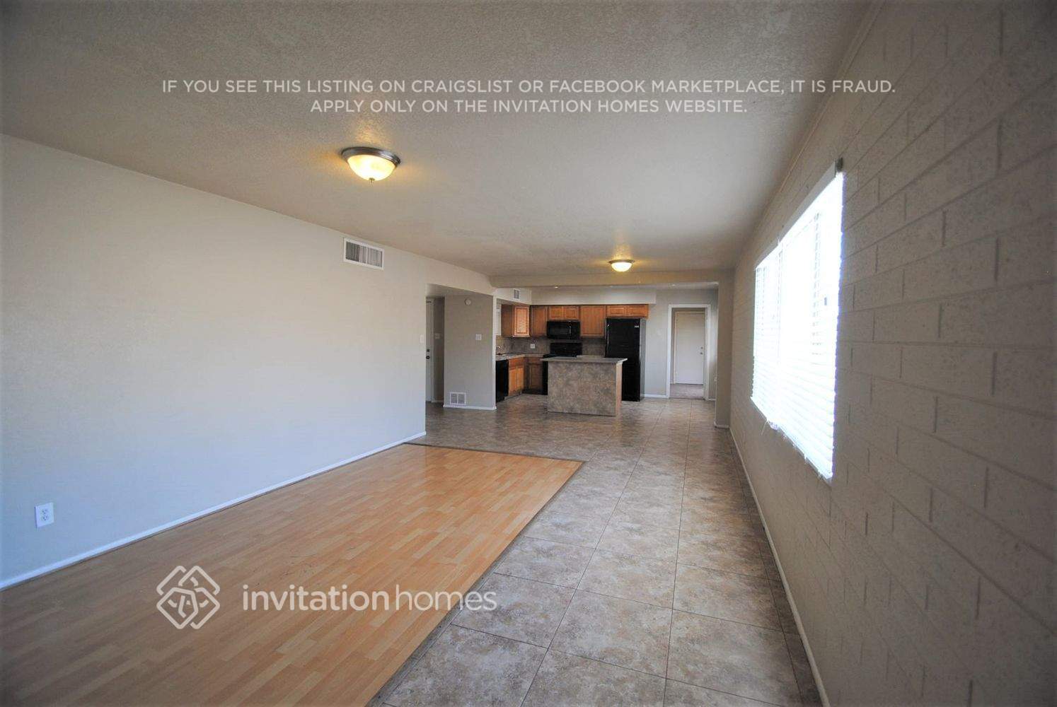 Building Photo - 5625 W Pierson St